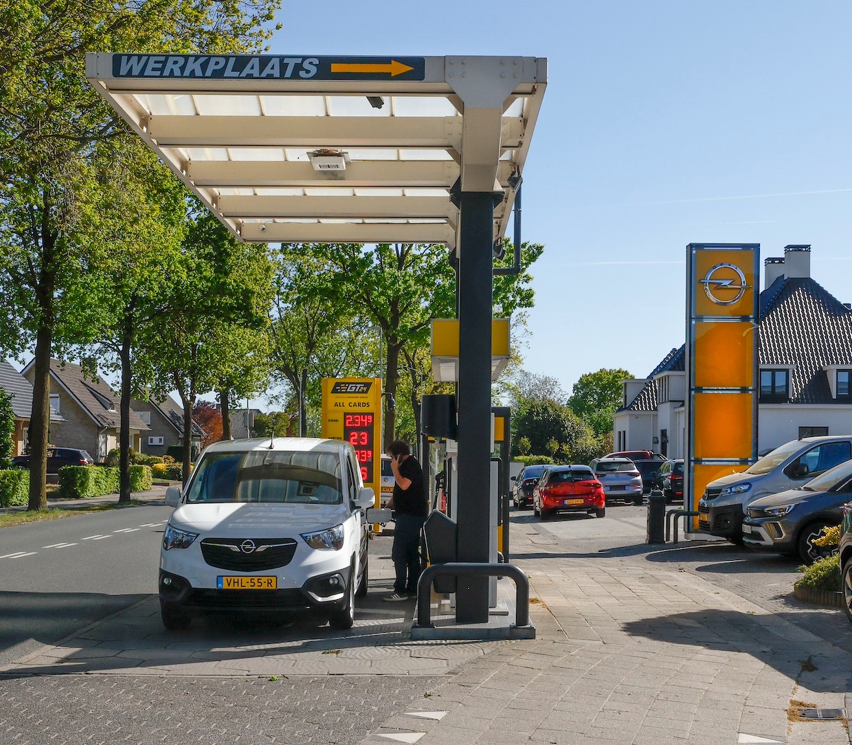 Common Image dinesten_images_1779889076.jpg Tankstation | Nijs Auto's