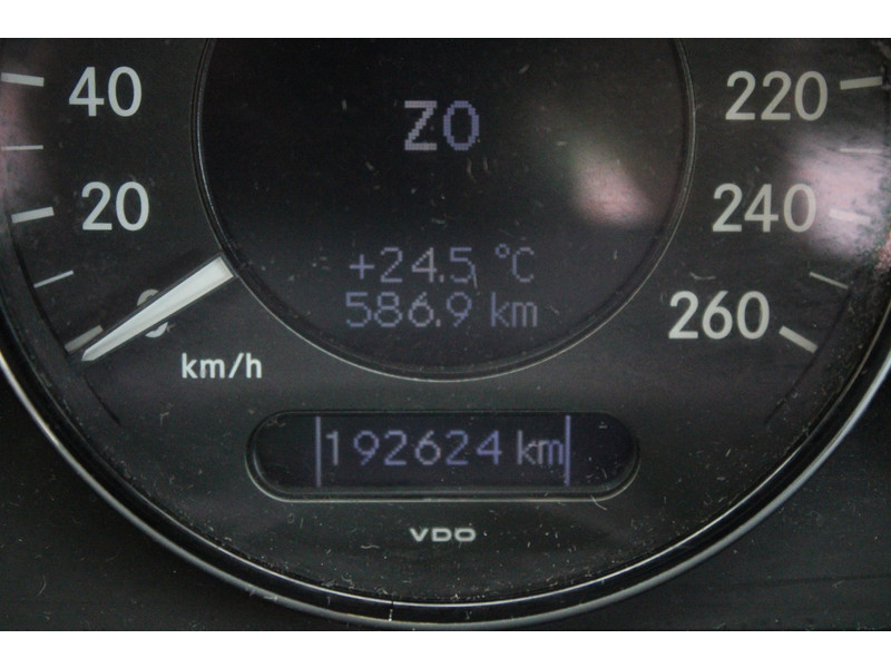 47546508-20.jpg