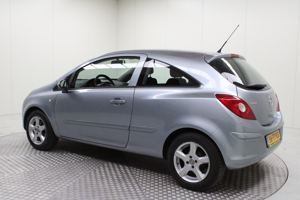 Mitsubishi Colt 1.3 Invite+ | Trekhaak Afneembaar | Inclusief Nieuwe APK | Airco | PDC achter | Radio CD | Centr. Deurvergrendeling 54308230-27.jpg | Nijs Auto's