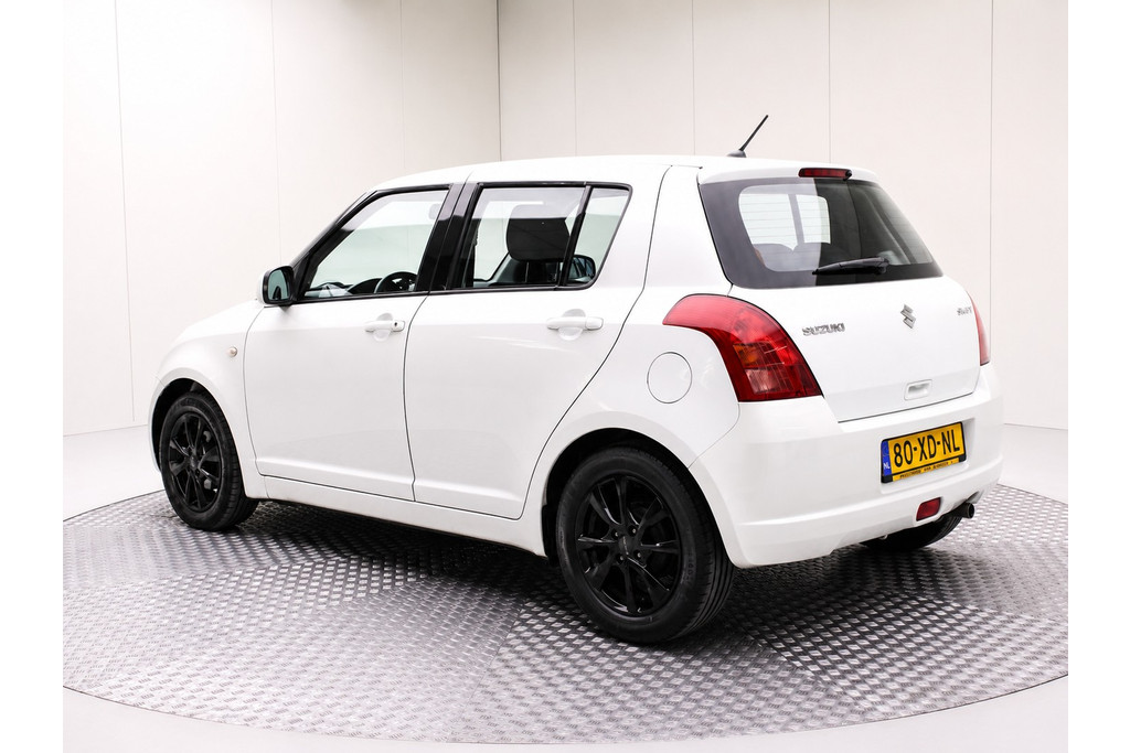 Opel Corsa 1.2-16V Essentia | Airco / Cruise / Radio / Elektr. Ramen Voor 52070158-22.jpg | Nijs Auto's