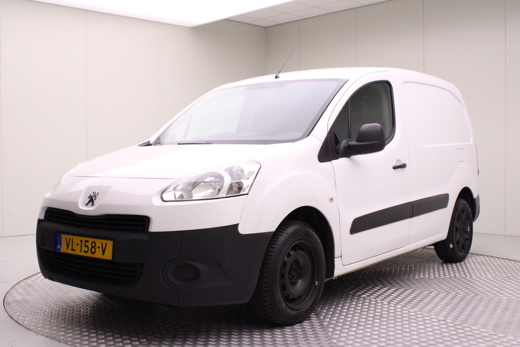 Opel Vivaro 1.6 CDTI L2H1 Edition | Euro 6 | Dealer Onderhouden | Trekhaak / Airco / Navi / PDC Achter / Houten Laadkasten / Bluetooth 44463274-33.jpg | Nijs Auto's