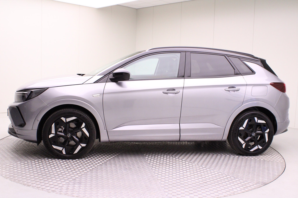 Opel Grandland 1.6 Turbo Plug-In Hybrid 4x4 GSe | 300PK | Elektr. Achterklep / Blind Spot / Keyless / AGR Stoelen / Stoel, Stuurverwarming 54478280-40.jpg | Nijs Auto's