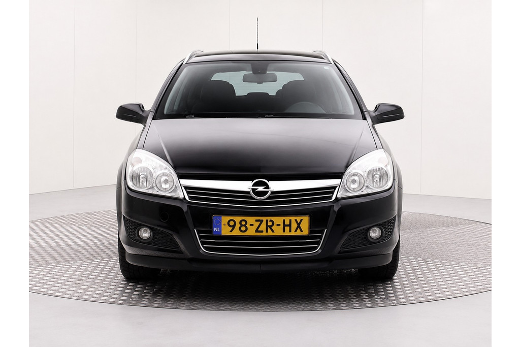 Opel Astra Wagon 1.6 Cosmo | lederen bekleding | bluetooth | climate control | navigatie | stoel verwarming | parkeersensoren achter | crui 55059027-30.jpg | Nijs Auto's