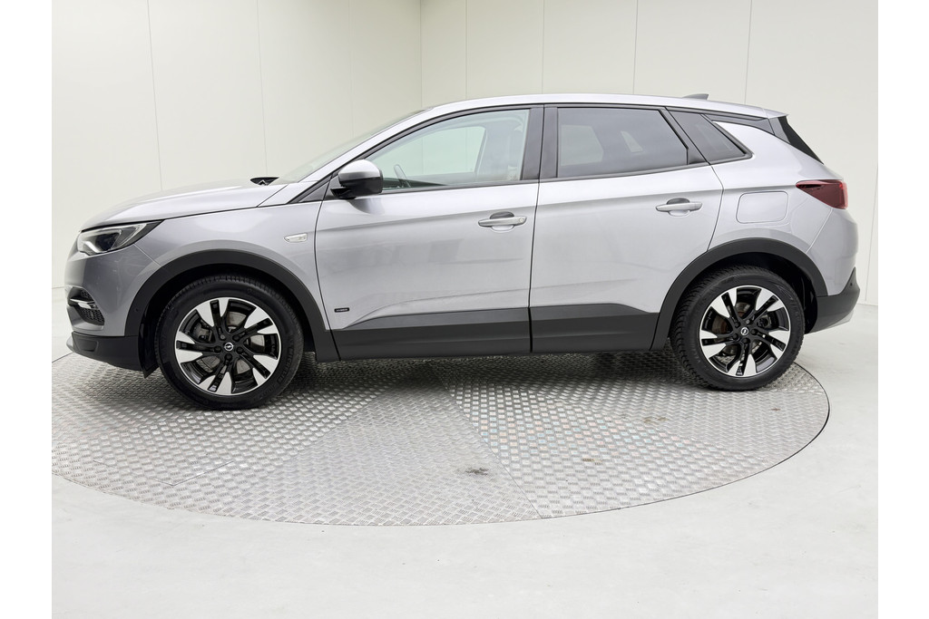 Volkswagen Touareg 6.0 W12 Sport Youngtimer | Automaat | TV Schermen Achter | Memoryseats | Xenon | Trekhaak | Climatebediening v&a 56464147-54.jpg | Nijs Auto's