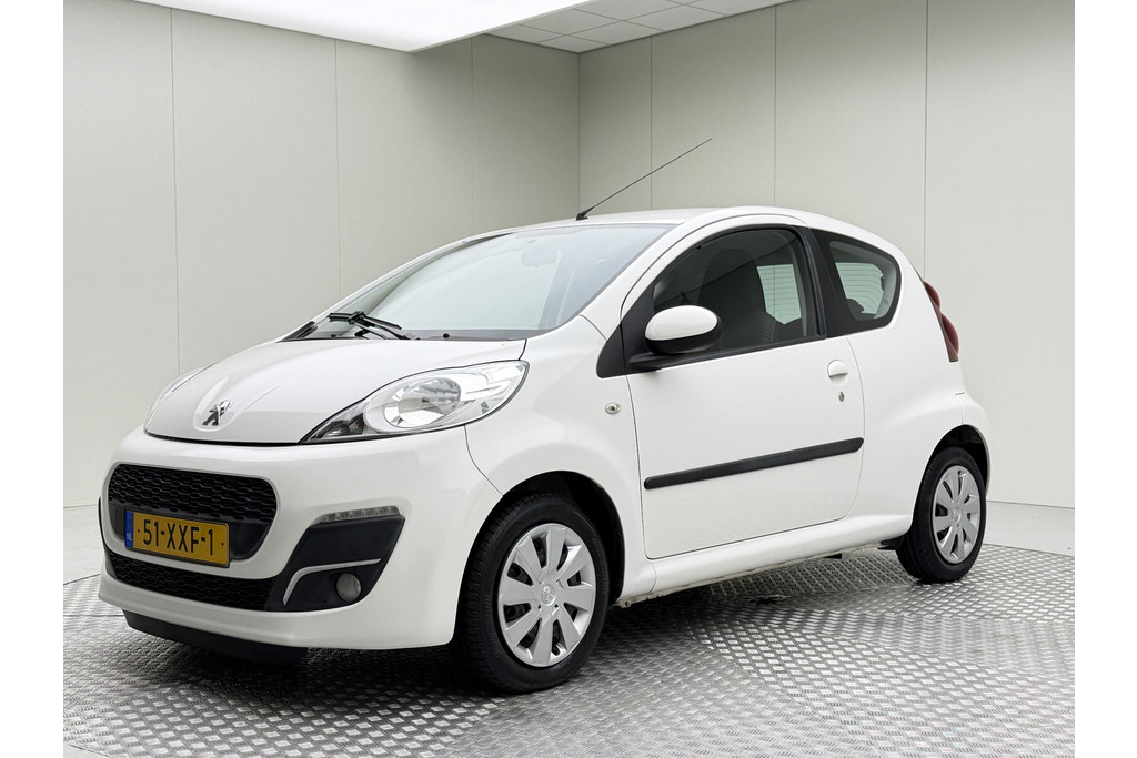 Ford Fiesta 1.25 Titanium | Airco | Radio cd | Centrale deurvergrendeling met afstandsbediening | 15 inch LM velgen 57125323-30.jpg | Nijs Auto's