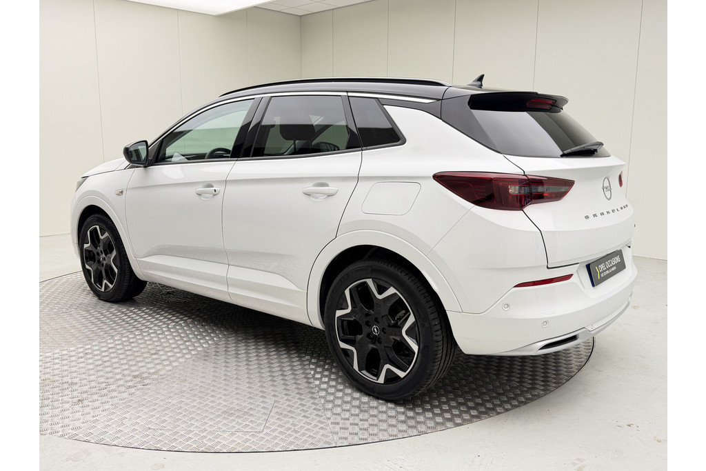 Peugeot 2008 1.2 PureTech 130 GT | automaat | panoramadak | climate control | pdc v/a+camera | carplay draadloos | spiegels elect. inklapbaar 48628873-44.jpg | Nijs Auto's